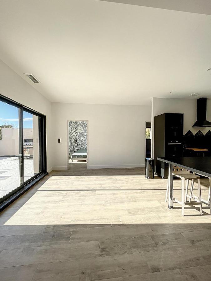 Villa 400M2 Piscine Interieure Tres Calme Agde Εξωτερικό φωτογραφία